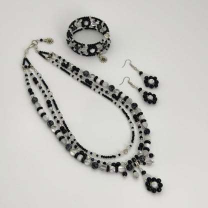 Midnight Blossom Necklace Set