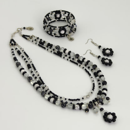 Midnight Blossom Necklace Set