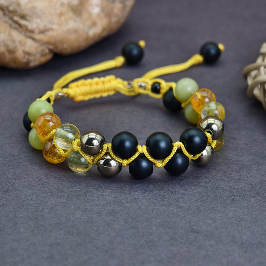 The Solar Eclipse Macramé Bracelet